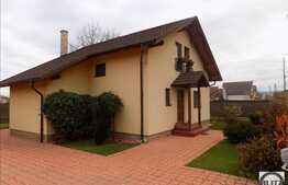 Casa LA CHEIE cu 127 mp utili si teren de 400 mp, gradina amenajata!