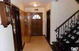 Casa LA CHEIE cu 127 mp utili si teren de 400 mp, gradina amenajata!