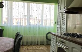 Apartament cu 3 camere, de vanzare – Bartolomeu, Brasov
