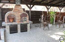 Proprietate unica! Casa individuala, 300 mp, mobilata vintage, zona linistita!