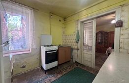 Apartament la casa, 1 camera, 37 mp, decomandat, gradina, Semicentral
