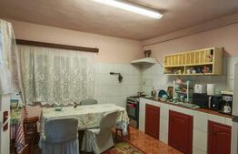 Casa 279 mp, teren 1400 mp, in Mihai Viteazu