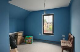 Casa 279 mp, teren 1400 mp, in Mihai Viteazu