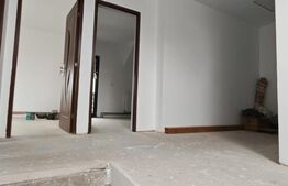 Casa 279 mp, teren 1400 mp, in Mihai Viteazu