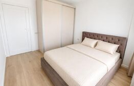Apartament cu 3 camere, 76 mp, cu parcare si boxa, Tractorul