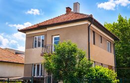 Casa individuala, 6 camere, 217 mp, in zona Parcul Central