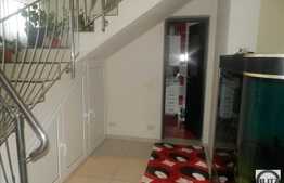 Duplex de vanzare, 4 camere, 130 mp, 180 mp de teren, zona de case!
