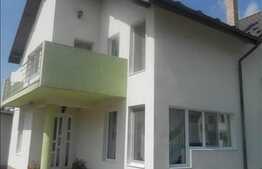 Duplex de vanzare, 4 camere, 130 mp, 180 mp de teren, zona de case!