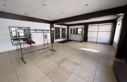 Spatiu Comercial, 112 mp, vitrina, zona Centrala