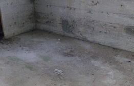 Casa spațioasă, semi-finisată, cu potențial în Urisior