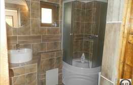 Casa de vacanta cu 4 camere, 156 mp, 550 mp teren, zona Somesul Rece!