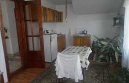 Casa ta de la tara, dar aproape de oras!