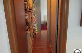 De vanzare 2 camere decomandat, 65 mp, zona strazii Alverna, 2 locuri de parcare