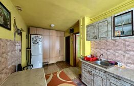 Apartament cu 2 camere, decomandate, potențial excelent, zona Calvaria