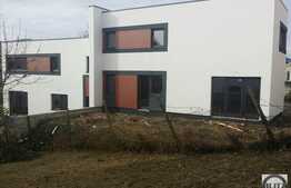 Vanzare duplex, 120 mp utili, 280 mp teren, zona de case si vile