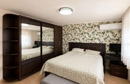 Apartament de vânzare cu 3 camere, 73 mp, parcăre, 2 bai, boxa, zona Sanicoara