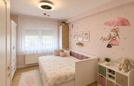 Apartament de vânzare cu 3 camere, 73 mp, parcăre, 2 bai, boxa, zona Sanicoara