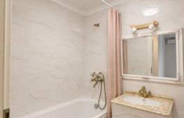 Apartament de vânzare cu 3 camere, 73 mp, parcăre, 2 bai, boxa, zona Sanicoara