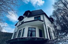 🏨 Pensiune de vânzare în Moieciu – teren 1.900 mp, priveliște deosebita