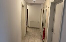 Apartament cu 3 camere, aer conditionat, etaj intermediar, lift, parcare