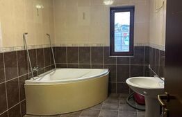 Apartament 3 camere,114 m,2 bai,3 terase,semicentral