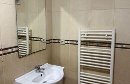 OPORTUNITATE: Apartament, 3 camere, 2 bai, 3 terase, zonă semicentrală