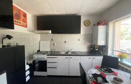 Se vinde Apartament cu doua garaje la casa - in EXCLUSIVITATE