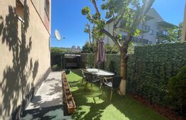 Se vinde Apartament cu doua garaje la casa - in EXCLUSIVITATE