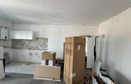 Apartament 2 camere, 63 mp, semidecomandat, zona Teilor