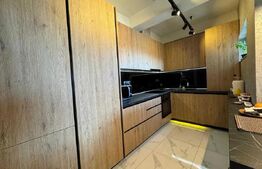 Apartament de vanzare, 3 camere, 102 mp, 2 balcoane - RIVUS
