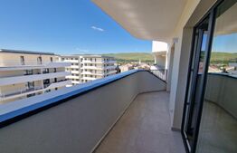 Apartament semidecomandat, 2 camere, 53 mp utili, terasa, finisaje noi
