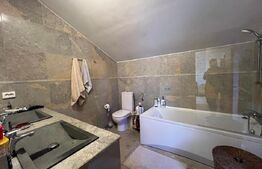 Casa de vanzare, 4 camere, 153,50 mp, zona Transylvania College 