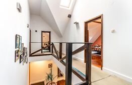 Casă / Vilă cu 6 camere de închiriat, tip estate, 0% comision