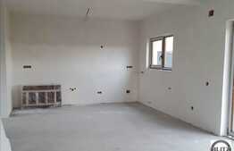 Vanzare casa individuala, 88 mp utili, 300 mp teren, zona Auchan