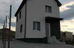 Vanzare casa individuala, 100 mp utili, 260 mp teren!