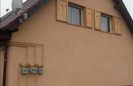 Triplex de 84 mp, 3 camere, 50 mp de teren! Zona usor accesibila!