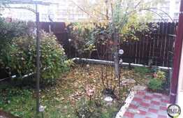 Triplex de 84 mp, 3 camere, 50 mp de teren! Zona usor accesibila!