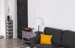 Apartament de vanzare, 67 mp, semidecomandat, parcare, zona Eroilor