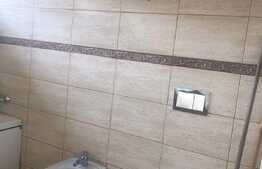 Casa individuala, 4 camere, 170 mp, teren de 1300 mp! Zona de case!