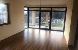 Casa individuala, 4 camere, 170 mp, teren de 1300 mp! Zona de case!