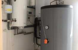 Casa individuala, 4 camere, 170 mp, teren de 1300 mp! Zona de case!