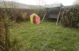 Duplex 4 camere, 110 mp, teren de 175 mp! Zona de case!