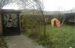 Duplex 4 camere, 110 mp, teren de 175 mp! Zona de case!