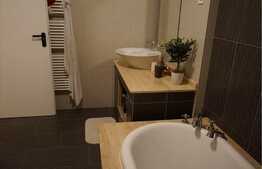 Casa individuala, 4 camere, 180 mp, teren de 1000 mp! Zona de case!