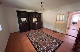Casa individuala de vanzare, 83 mp + 1700 mp teren - Mociu