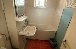 Apartament de vanzare, 3 camere - Sacele