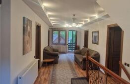 Vila in Moeciu de Sus - 12 camere teren 4780 mp - bonus 2000 mp teren