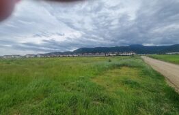 Teren extravilan posibilitate de a trece in intravilan zona de case NOI GHIMBAV