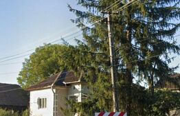 Casă cu potențial deosebit și teren de 3.400 mp în Recea Cristur 