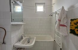 Apartament 2 camere, etaj intermediar, zona centrala, boxa, lift nou